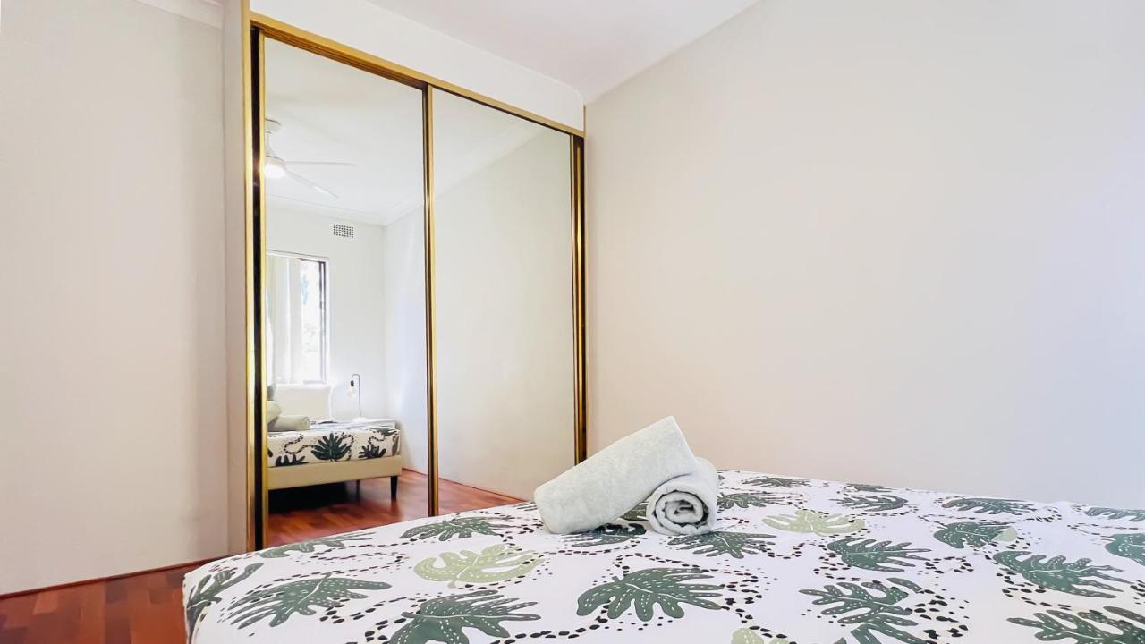 Carlton 3 Beds Unit - Free Parking Apartment Сидни Екстериор снимка