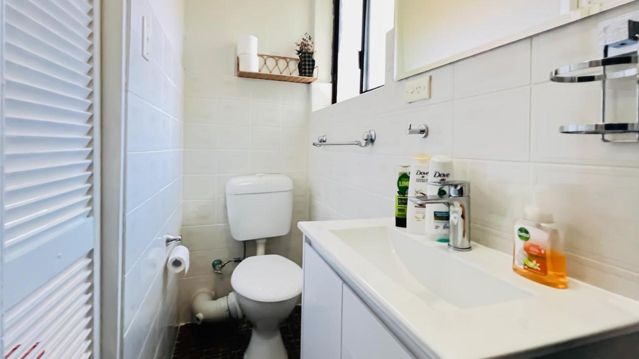 Carlton 3 Beds Unit - Free Parking Apartment Сидни Екстериор снимка